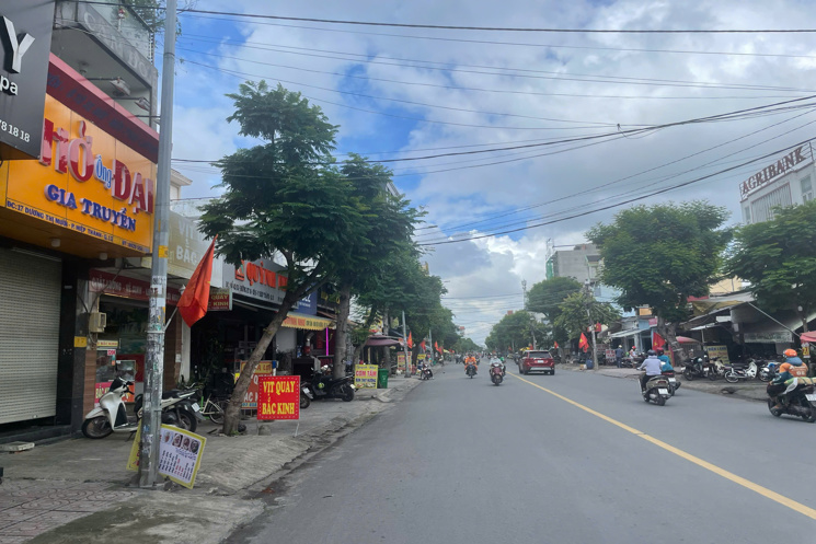 CHO THUÊ NHÀ MẶT TIỀN DƯƠNG THỊ MƯỜI – P. TÂN CHÁNH HIỆP, Q.12 – GIÁ CHỈ 15 TRIỆU/THÁNG