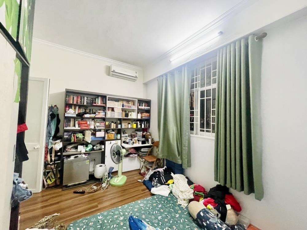 Căn hộ 2PN, 63m2, Trung Tâm Cầu Giấy - Giá 4 tỷ - Full Đồ - Sẵn Sàng Giao Dịch