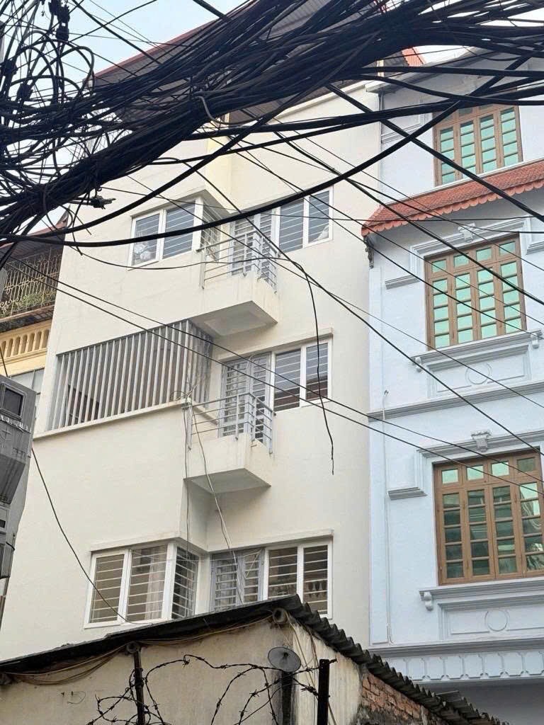 Bán nhà đẹp trung tâm Đống Đa, Hào Nam - 65m² - Mặt tiền 7m