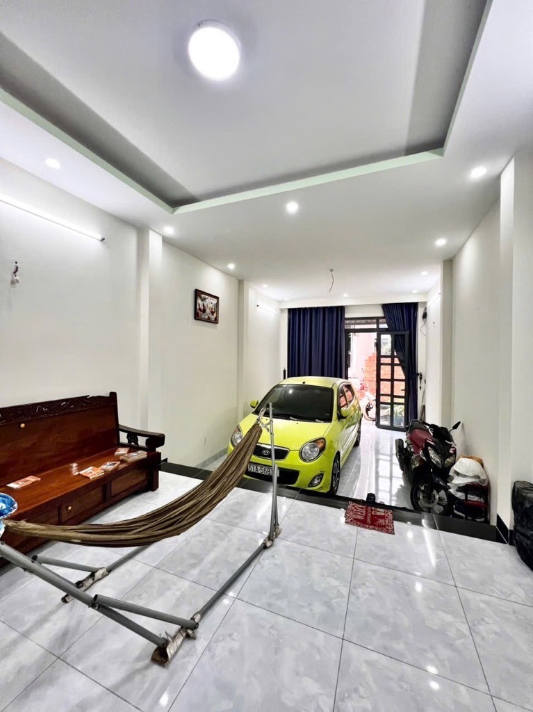 Nhà phố Hồ Văn Long 60m2 - Vị trí đẹp - Giá 4.7 tỷ