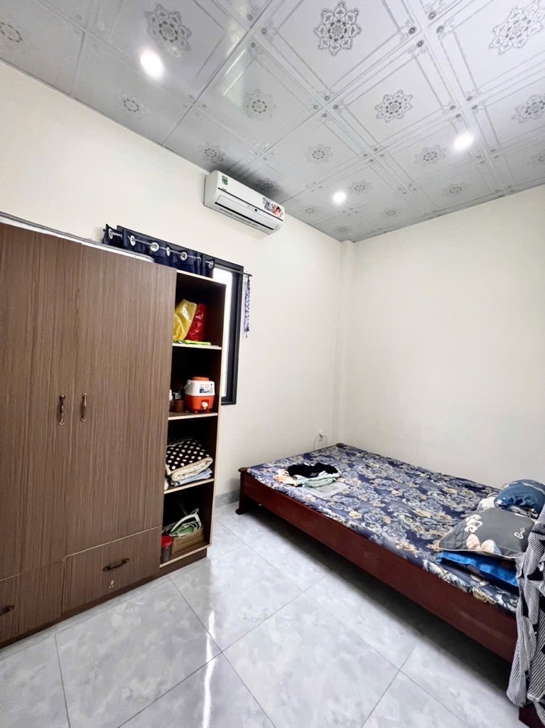Nhà phố Hồ Văn Long 60m2 - Vị trí đẹp - Giá 4.7 tỷ