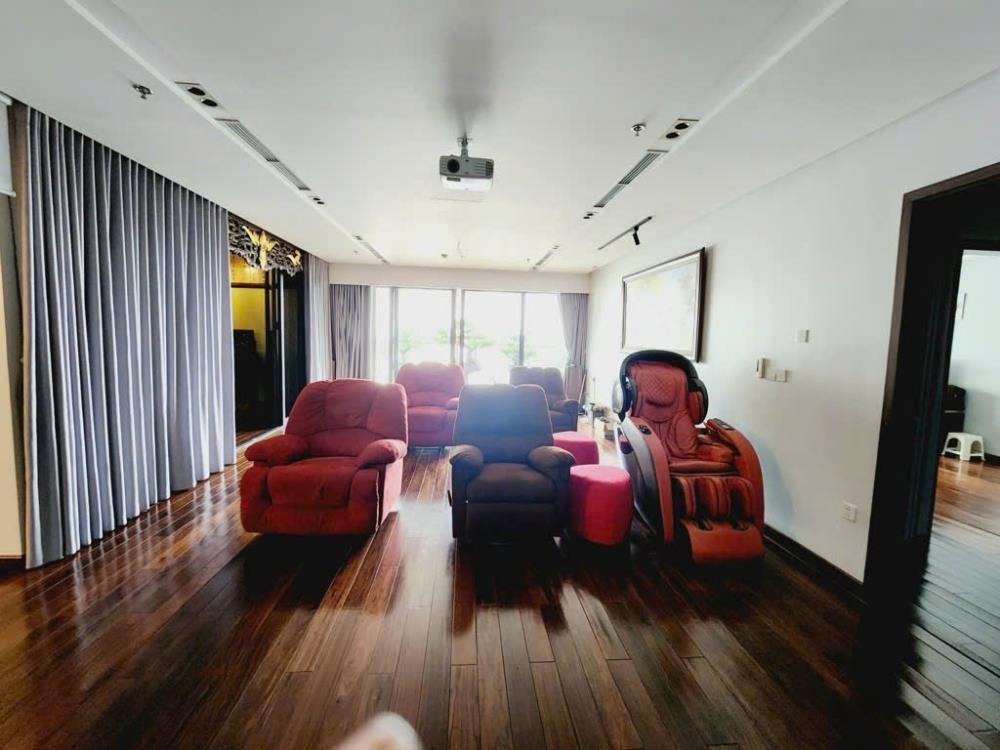 Penthouse Cao Cấp Hà Nội - View Hồ Trúc Bạch - 500m² - 106 tỷ