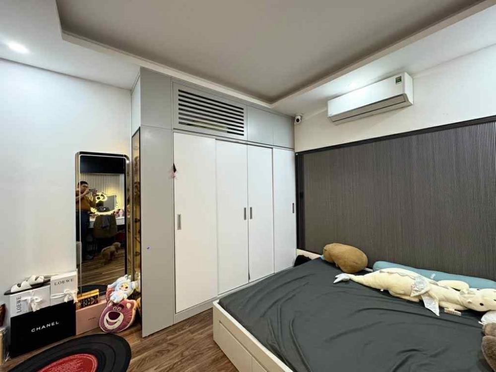 Nhà phố hiếm Nguyễn Du - 55m2, 3 Tầng, Ô Tô Đỗ - Giá 10 tỷ