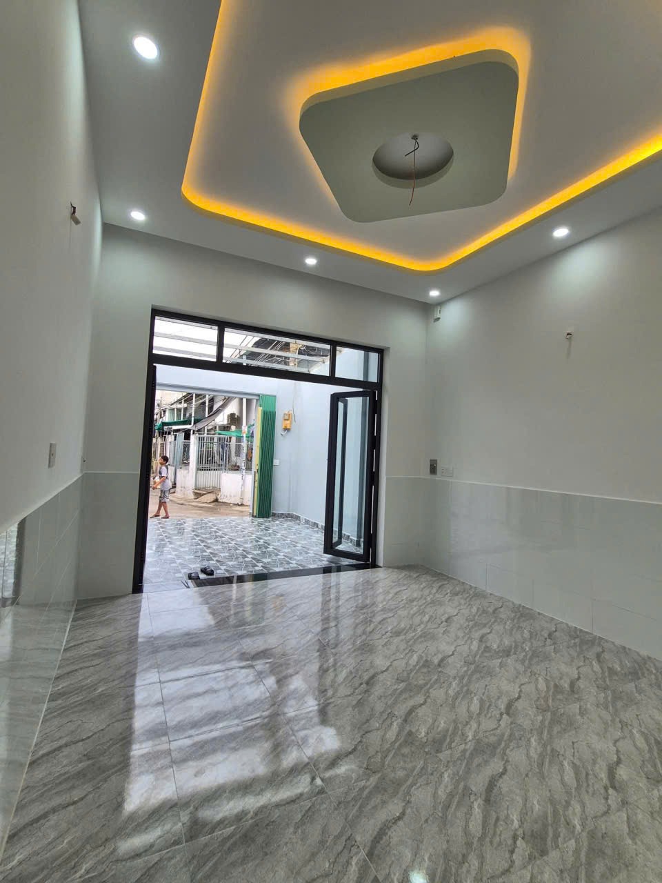 Nhà Mới 4.3x23m, Sân Xe Ô Tô, Nguyễn Thị Búp, Tân Chánh Hiệp, Q12 - 4.5 Tỷ