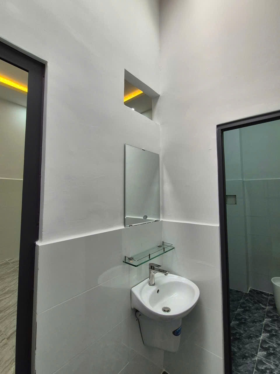 Nhà Mới 4.3x23m, Sân Xe Ô Tô, Nguyễn Thị Búp, Tân Chánh Hiệp, Q12 - 4.5 Tỷ