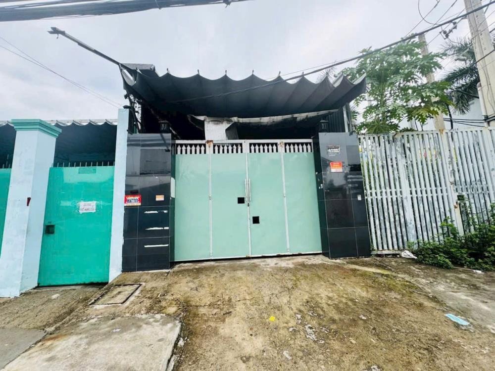 Nhà Mặt Tiền Bình Chánh - 9.2 Tỷ - Vị Trí Đắc Địa