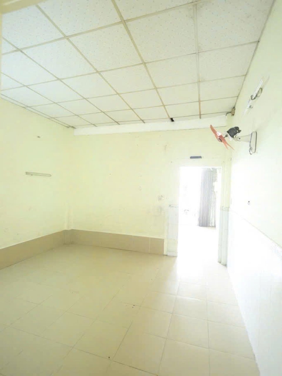 Nhà Nở Hậu, Hẻm Ba Gác 28m2, Đỗ Thúc Tịnh - Giá 3.05 tỷ