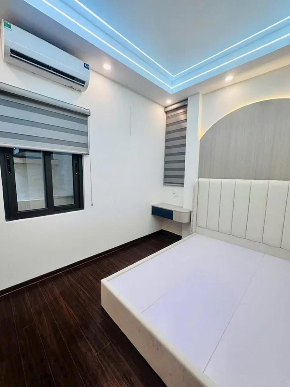 Bán nhà Ba Đình, Vĩnh Phúc - Full Nội Thất, 45m2, 5 Tầng
