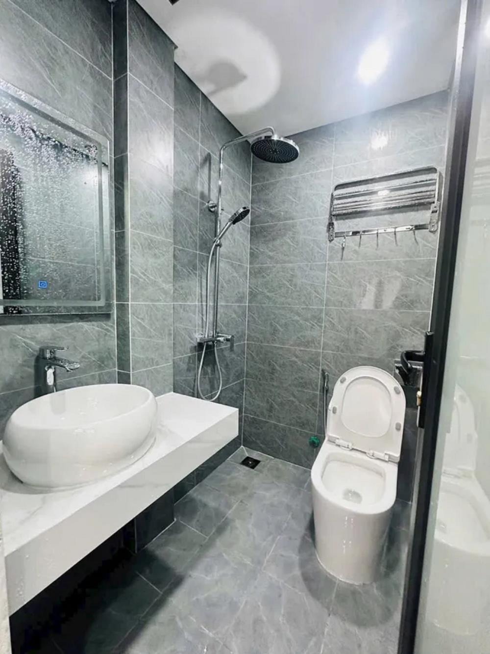 Bán nhà Ba Đình, Vĩnh Phúc - Full Nội Thất, 45m2, 5 Tầng