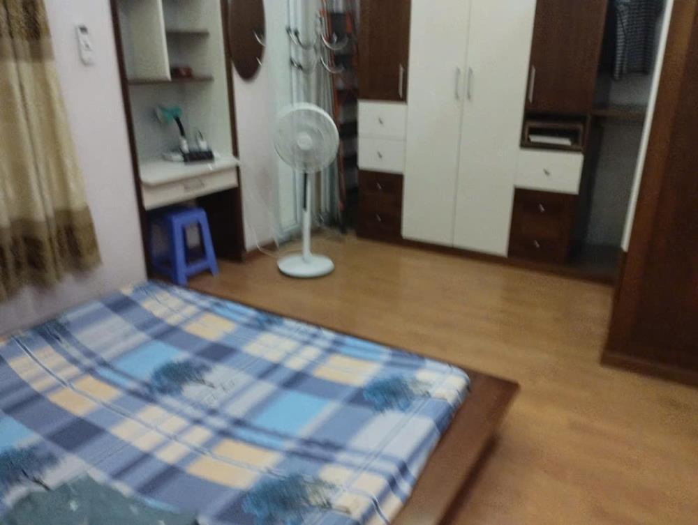 Bán nhà đẹp dân xây lô góc, 5 tầng, 35m², ô tô đỗ cửa