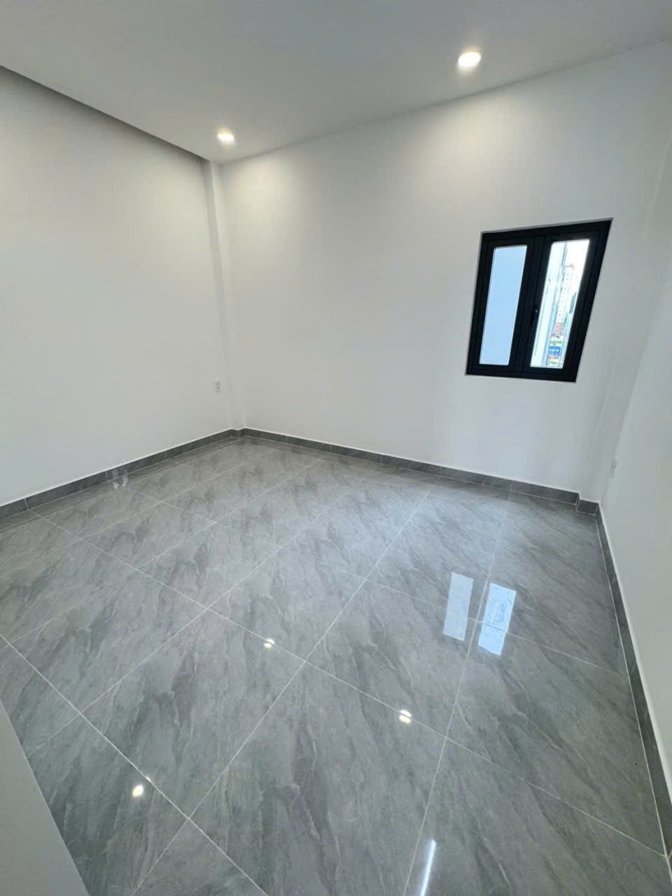 Nhà Hẻm Bình Hưng Hòa, Bình Tân: 52m2, 2 Lầu, 4PN, Giá 6 Tỷ