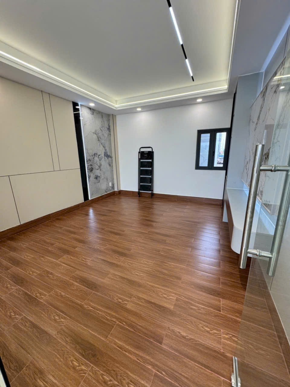 Nhà Hẻm Bình Hưng Hòa, Bình Tân: 52m2, 2 Lầu, 4PN, Giá 6 Tỷ