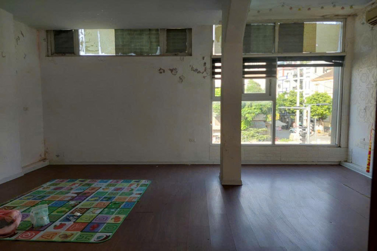 Nhà Tây Hồ 35m, đường trước nhà 20m, mặt.tiền. 6.8m, vào bước ra mặt Hồ Tây!