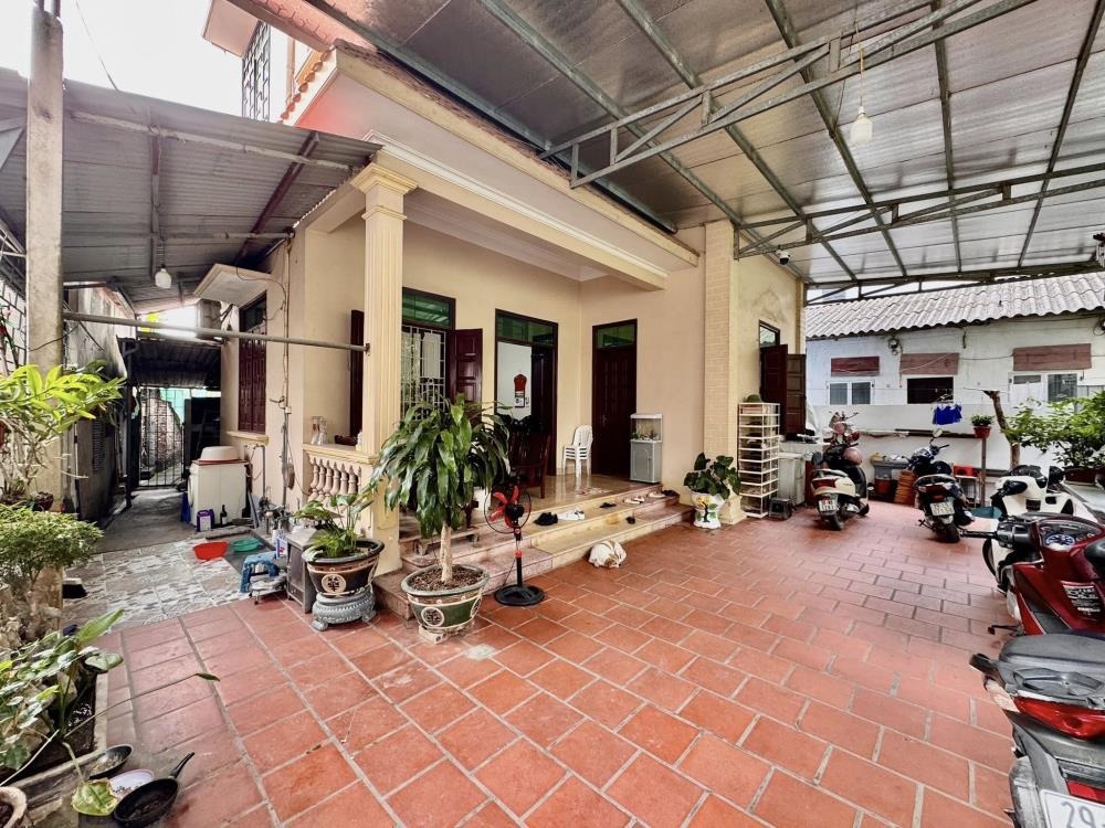 Bán đất tặng nhà 3 tầng, lô góc, ô tô tránh, tiềm năng tăng giá cao