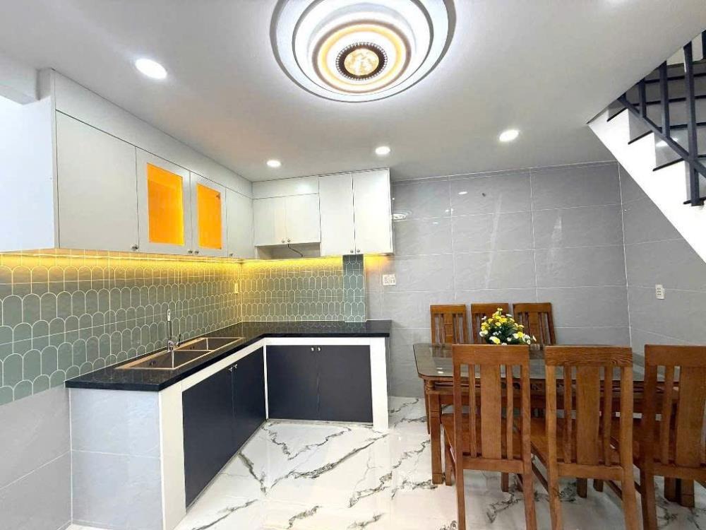 Nhà 2 Tầng Gò Vấp - 4.2x12m - Giá 4.25 Tỷ - Full Nội Thất