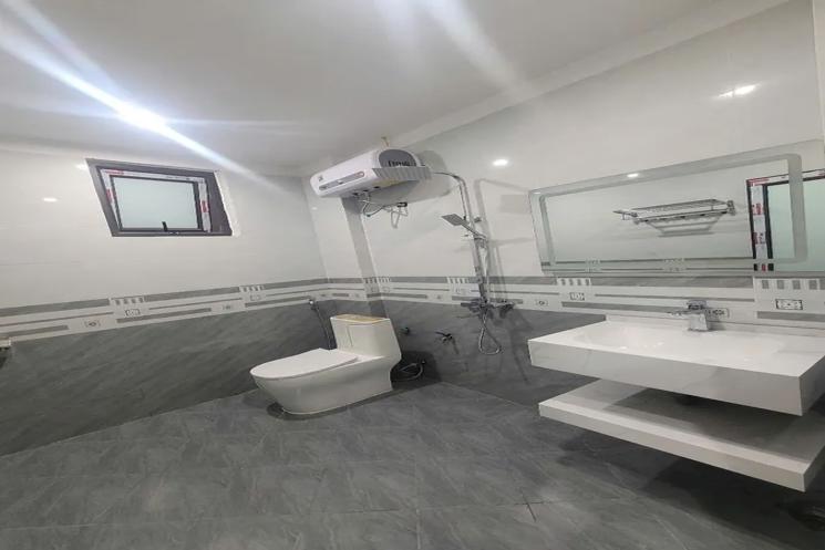 Bán nhà Cầu Am, Hà Đông 45mxt tầng, nhà mới, ở luôn, Ô tô đỗ giá 8.1 tỷ