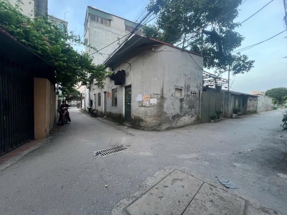 Bán Đất Phố Trịnh Văn Bô Xuân Phương 207m2, Mặt Tiền 14m, Sổ Vuông, Giá 25 Tỷ+