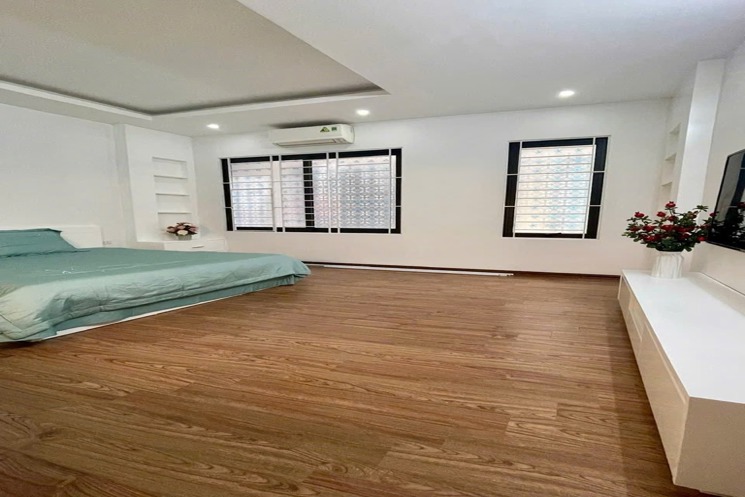 30M RA Ô TÔ - NHÀ DÂN XÂY CHẮC CHẮN - TRUNG TÂM CẦU GIẤY -. ĐỂ LẠI NỘI THẤT XỊN SÒ_6 TẦNG – 40M2 –