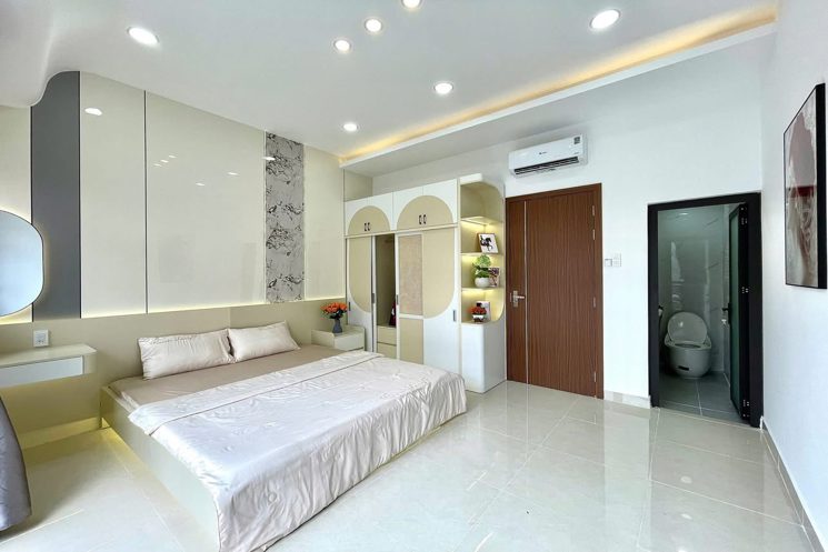 HÀNG HIẾM GIÁ MỀM TRUNG TÂM THÀNH PHỐ NGAY TTTM