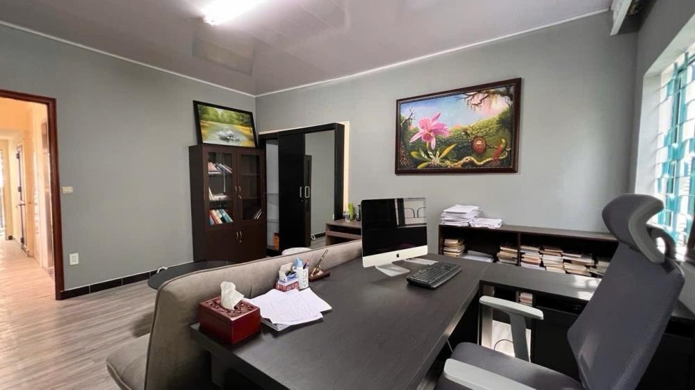 Bán nhà mặt tiền Quận 1, 90m2, 5 tầng, khai thác 85tr/tháng - 28.5 tỷ
