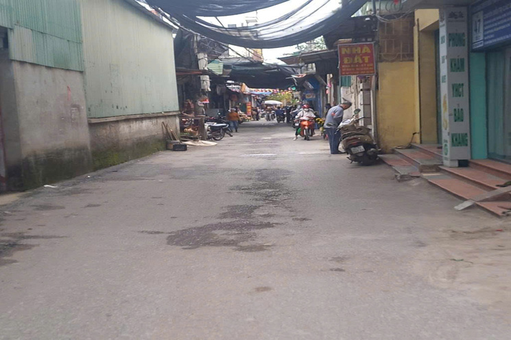 CỔ BẢN - ĐỒNG MAI NHÀ EM CẦN BÁN NHÀ DT 50M2. 4TY800  có thương lượng ạ