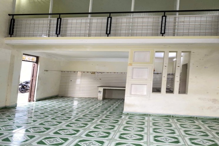 BÁN NHÀ GÁC LỬNG ĐÚC, DT 70M² – LÔ GÓC 2 MẶT KIỆT 3M ÂU CƠ, GẦN CHỢ HOÀ KHÁNH – CHỈ 2.45 TỶ