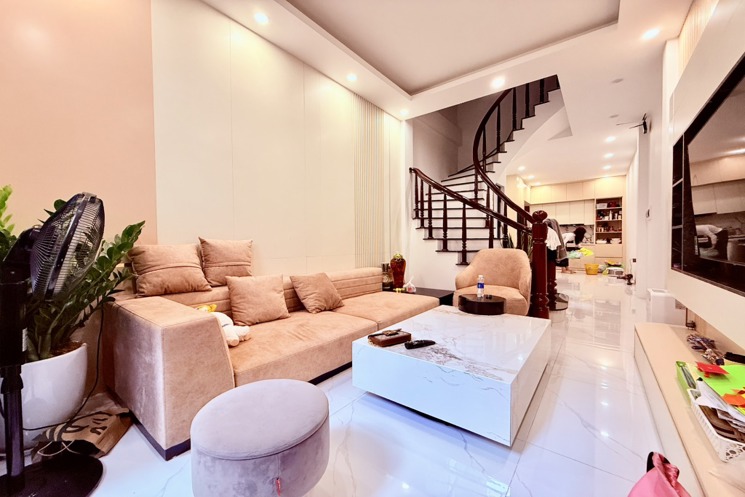 🌺🌺 KHÂM THIÊN – NHÀ ĐẸP – CẠNH TRƯỜNG HỌC – 41M – 4 TẦNG – 8,8 TỶ 🌺🌺