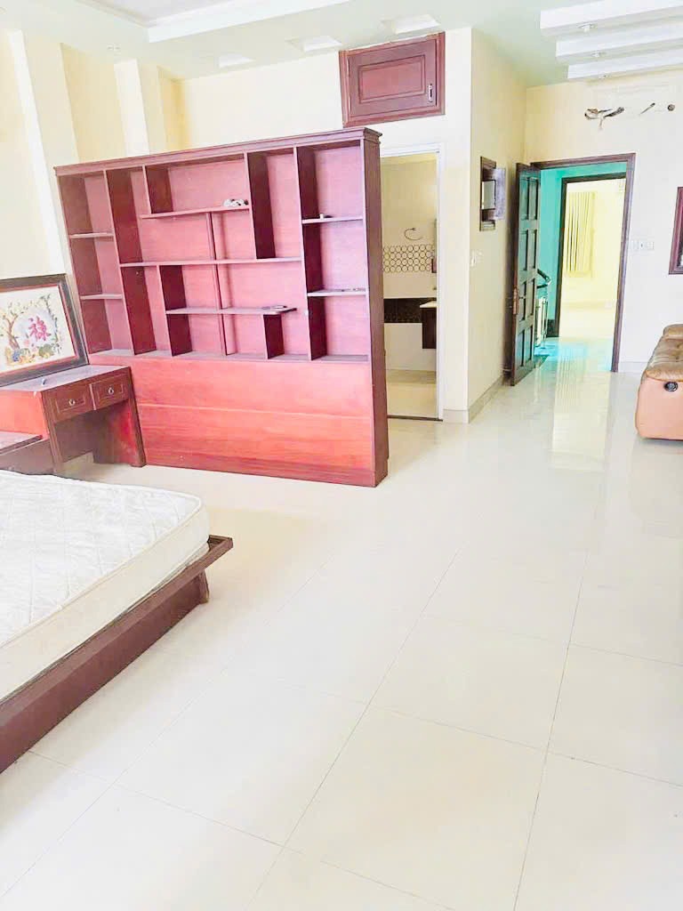 Bán nhà 5 tầng, hẻm 10m Tân Bình - 15.85 tỷ - K300, full tiện ích