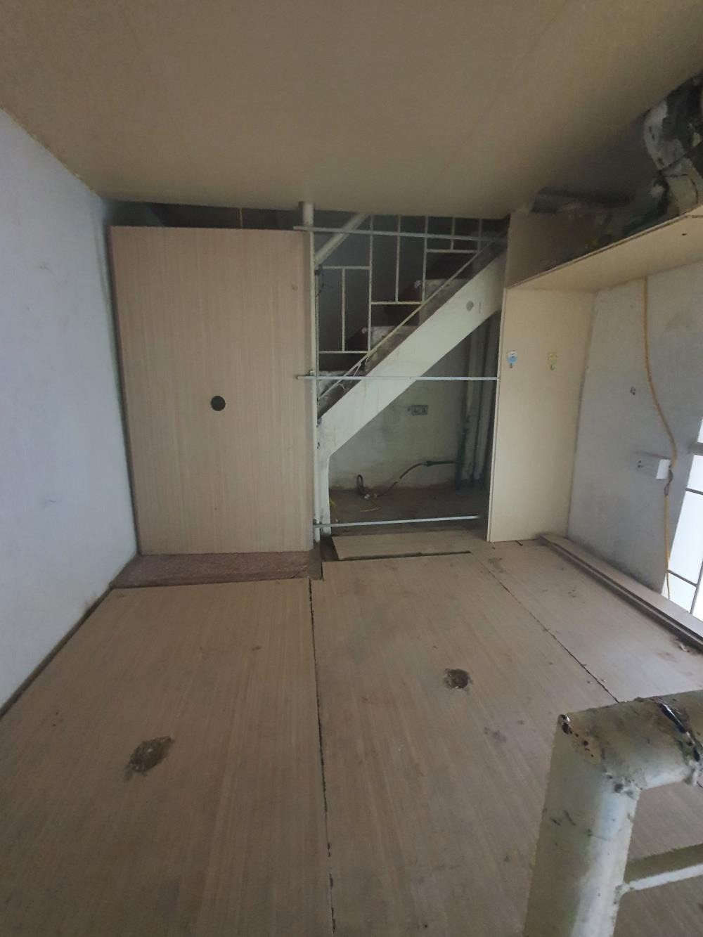 Cầu Giấy 34m² - Vị Trí Độc Tôn - 5.85 Tỷ (Ngõ Ô Tô)