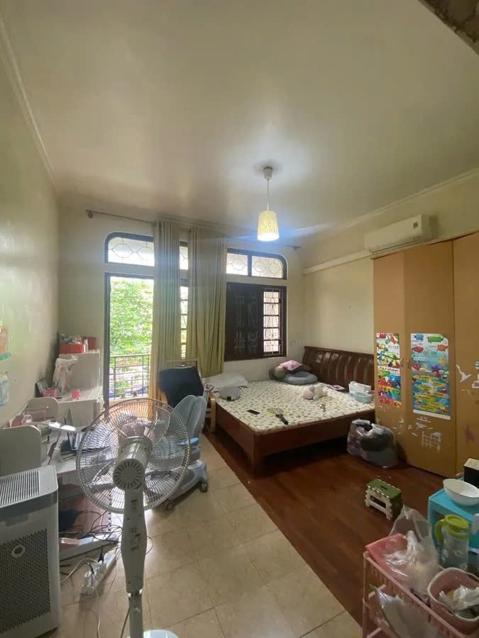 Bán nhà phố Trung Kính 92m² x 4 tầng, mặt tiền 4m, kinh doanh cafe, 34.8 tỷ