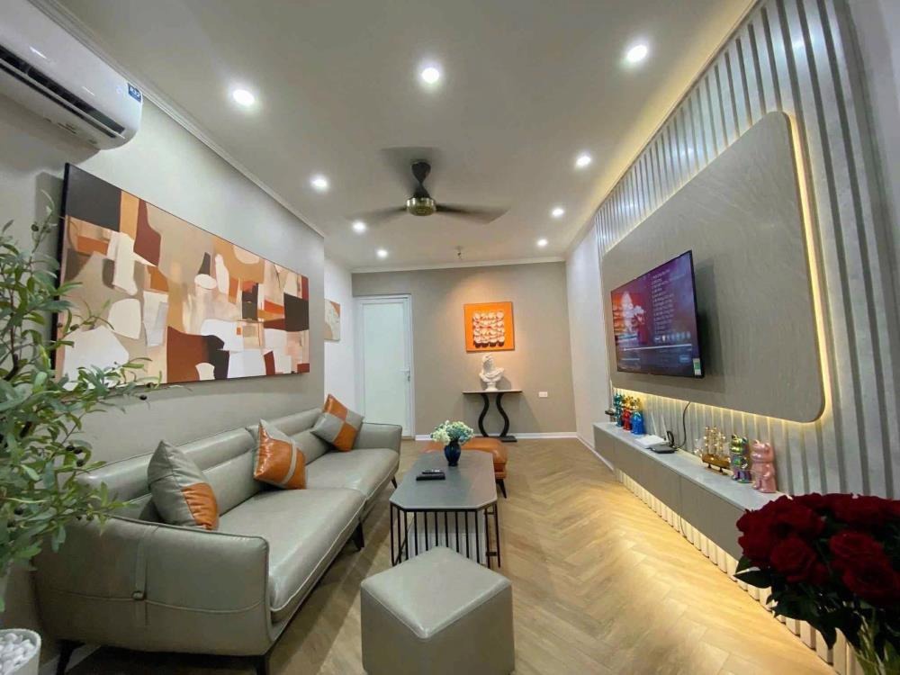 Bán nhà phố 38m2, 5 tầng, 12 tỷ, vỉa hè, ô tô, Văn Quán, Hà Đông
