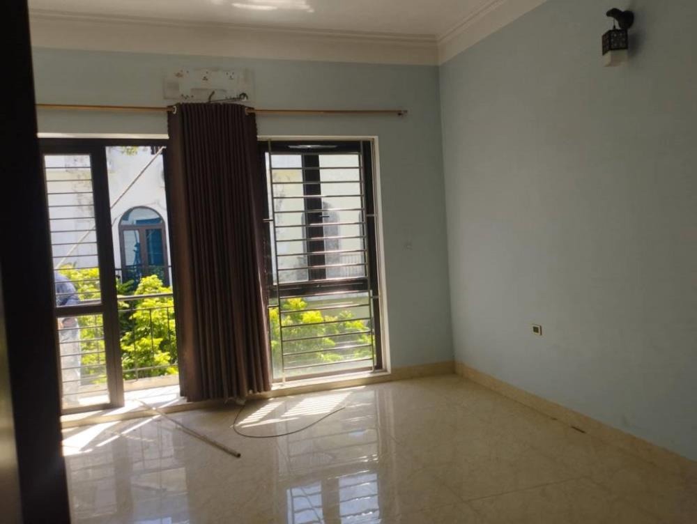 Nhà đẹp KĐT Đô Nghĩa - Vị trí trung tâm, 75m², 5 tầng, Giá 16.9 tỷ