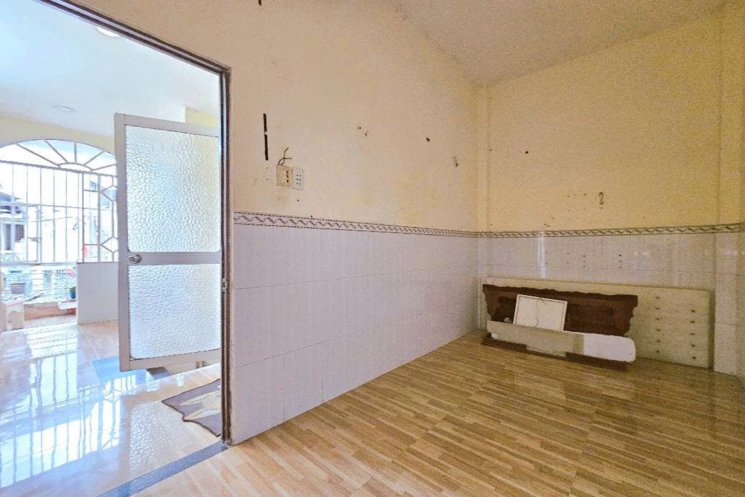 Nhà Vuông 2 tầng 28m2 – Nguyễn Văn Công QV