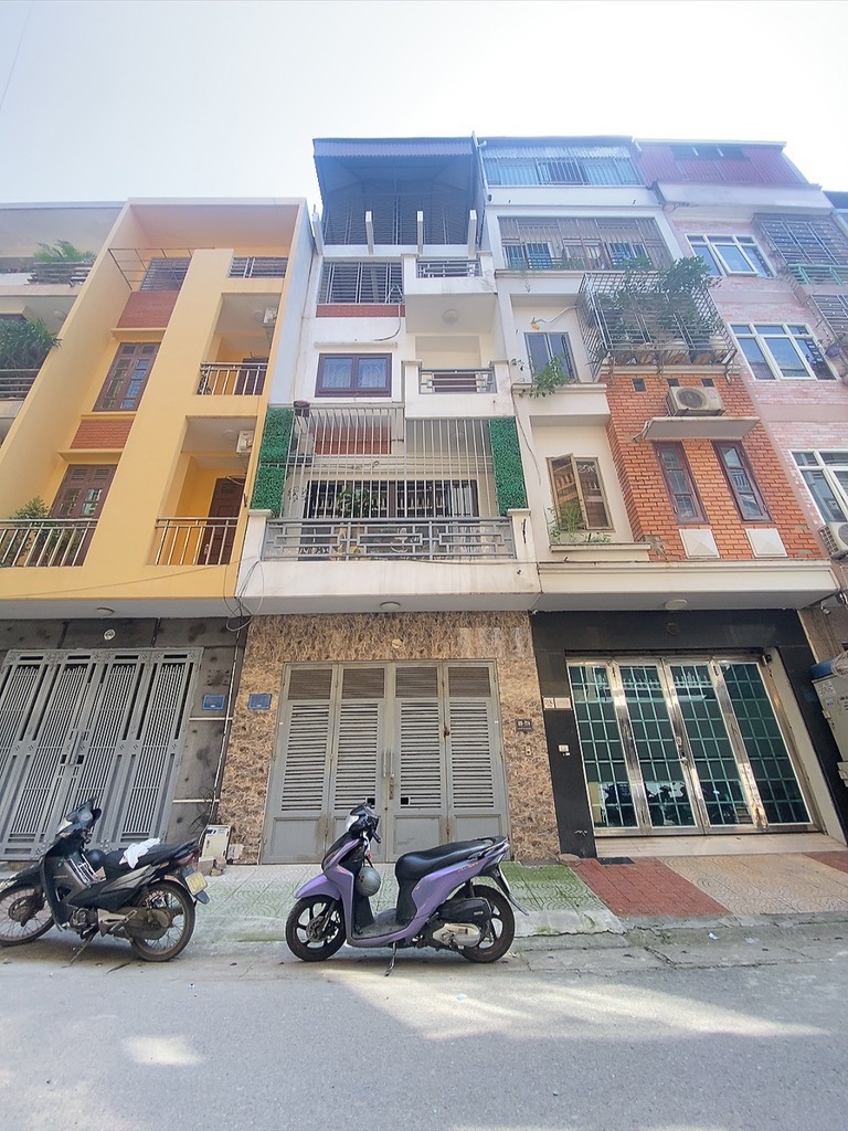 Bán nhà KĐT Văn Quán Hà Đông: 70m², 4 tầng, mặt tiền 4.2m, gara ô tô - Giá 18.2 tỷ