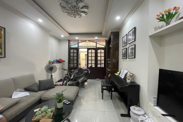 NHÀ MẶT PHỐ TRUNG TÂM QUẬN THANH XUÂN. 36x4T
