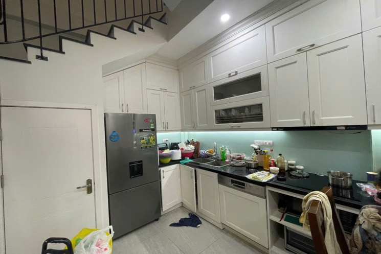 NHÀ MẶT PHỐ TRUNG TÂM QUẬN THANH XUÂN. 36x4T