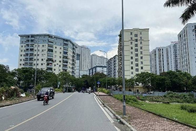 BÁN NHÀ MẶT PHỐ KIM GIANG - THANH LIỆT.DT 80m2.MT 5.5m.GIÁ 33 tỷ. Vỉa hè 3m