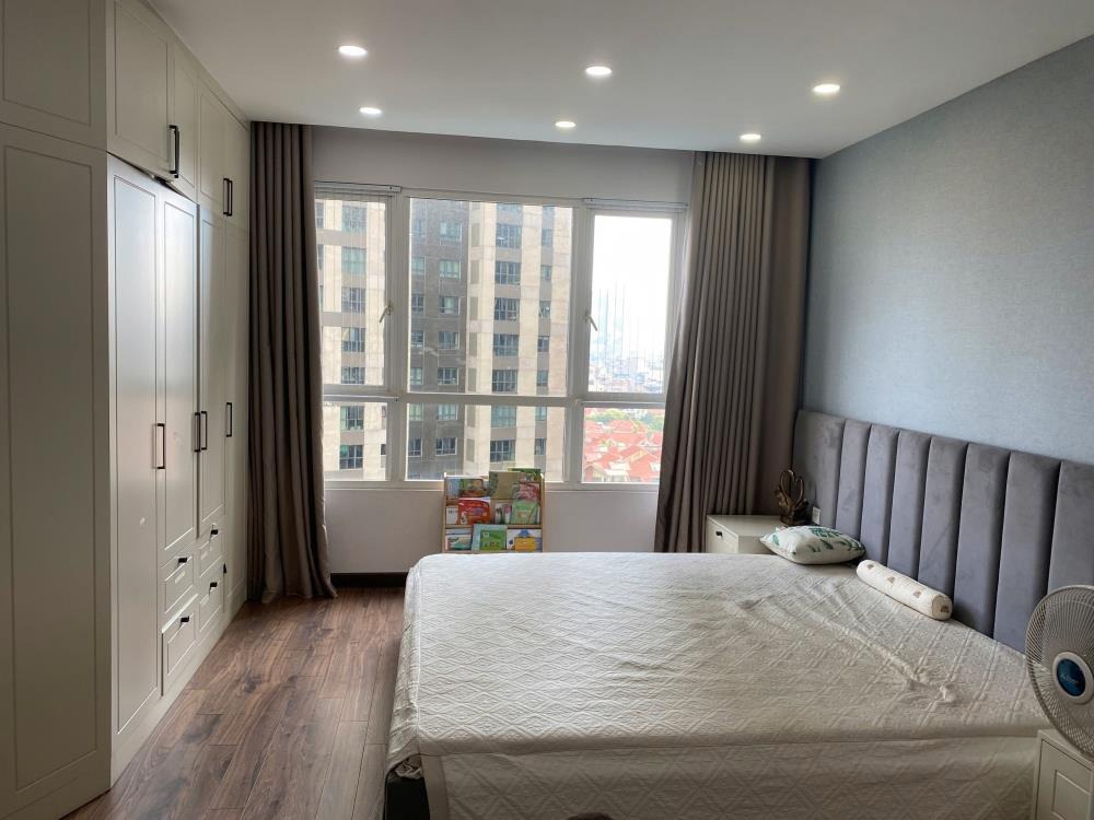 Bán gấp căn 3PN Seasons Avenue - 117m2 - Full đồ giá 7.x tỷ