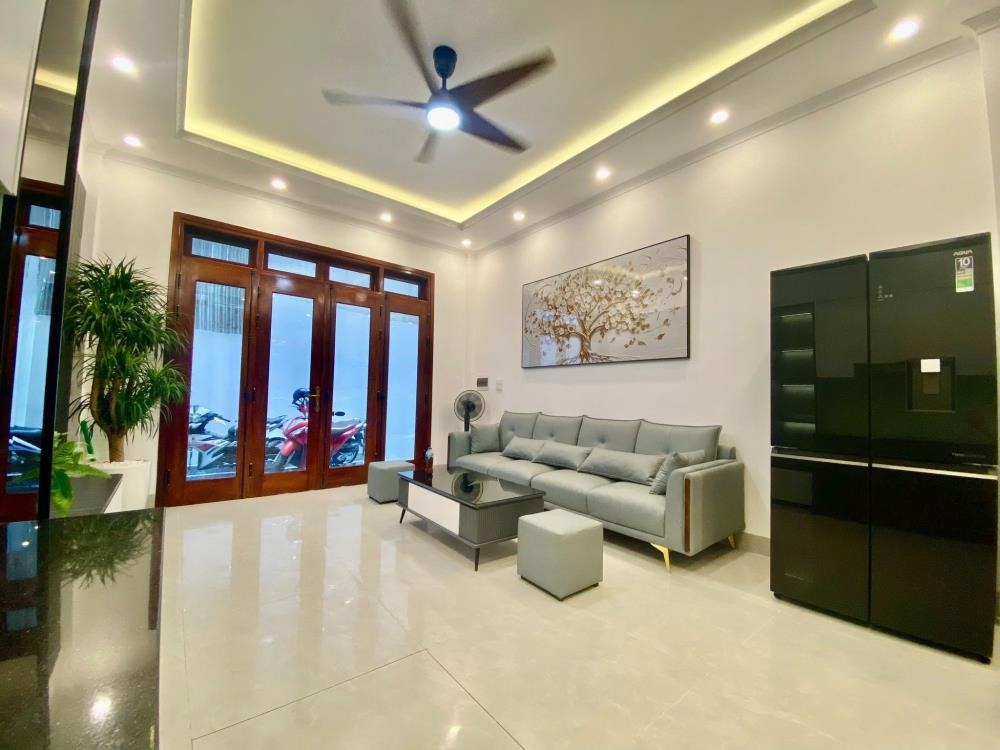 Mở Bán Phân Lô Hà Đông: 3 Tầng, 45m2, Oto Đỗ Cửa, Giá 10 Tỷ