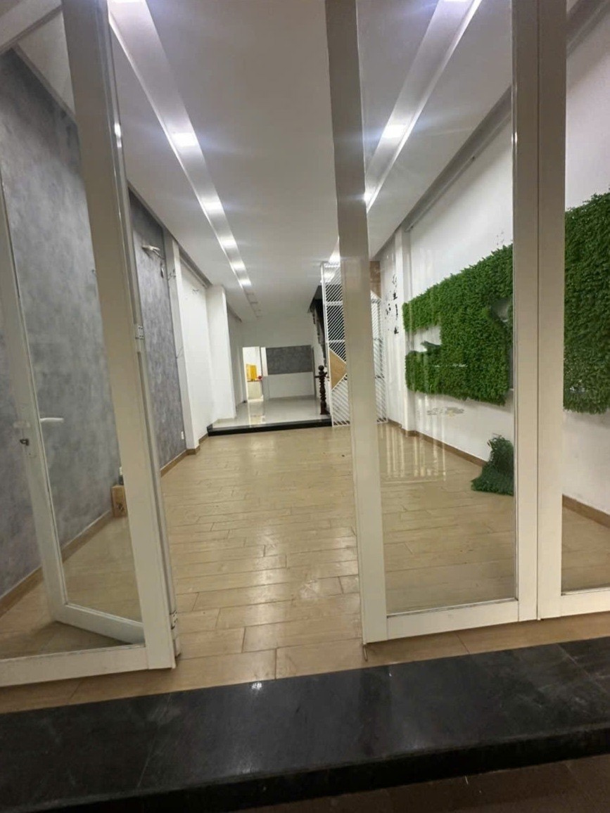 Mặt Tiền Đường Hà Thị Đát, Tân Sơn Nhì - 85m2, 3 Tầng, Giá 11.5 Tỷ