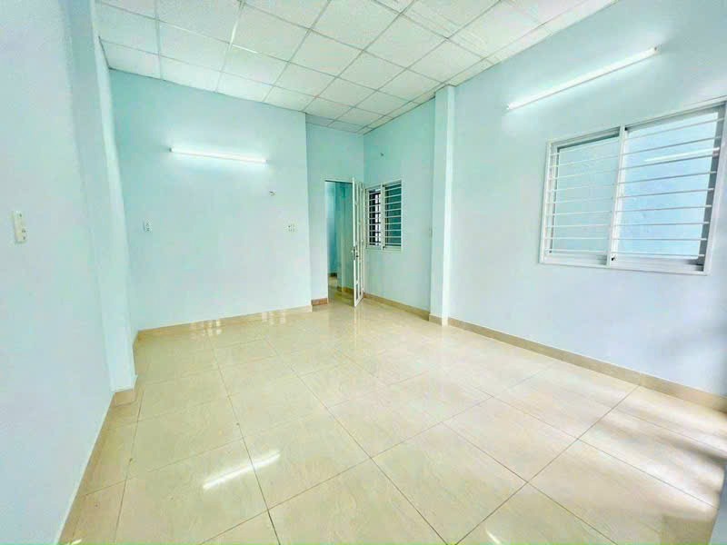 Bán nhà phố Quận 7 - 74.4m2 - 3PN - Giá 12.49 tỷ - Vị trí đắc địa