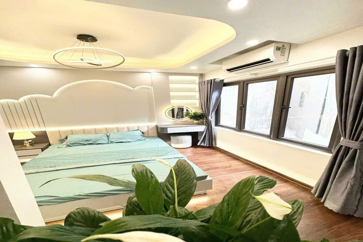 Phố KIM MÃ-  ĐỘI CẤN - 5 Tầng Khung Bê Tông MỚI CỨNG DT 30m, 5 tầng, mt 3.2m, 6.88 tỷ