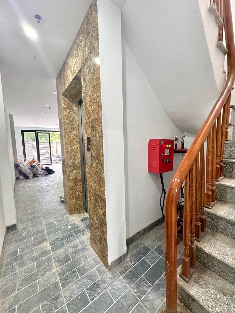Bán CCMN Xuân Phương 65m2, 6 Tầng, 15 Phòng Full Đồ - 14 tỷ