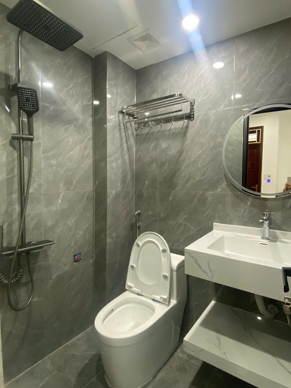 Yên Hòa 30m² 5 Tầng Mặt Tiền 4m - Giá 7.7 Tỷ - Cầu Giấy