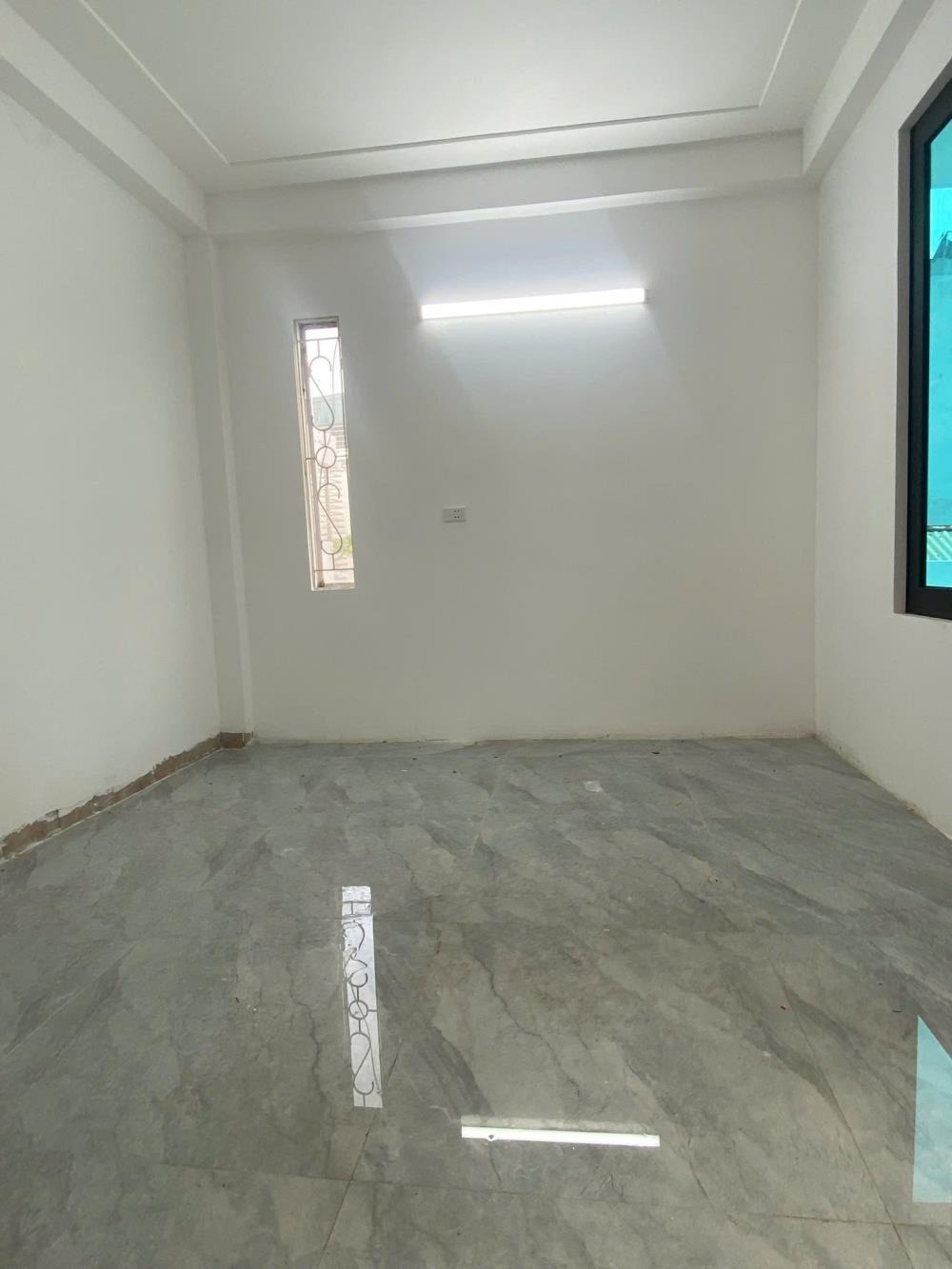 Yên Hòa 30m² 5 Tầng Mặt Tiền 4m - Giá 7.7 Tỷ - Cầu Giấy