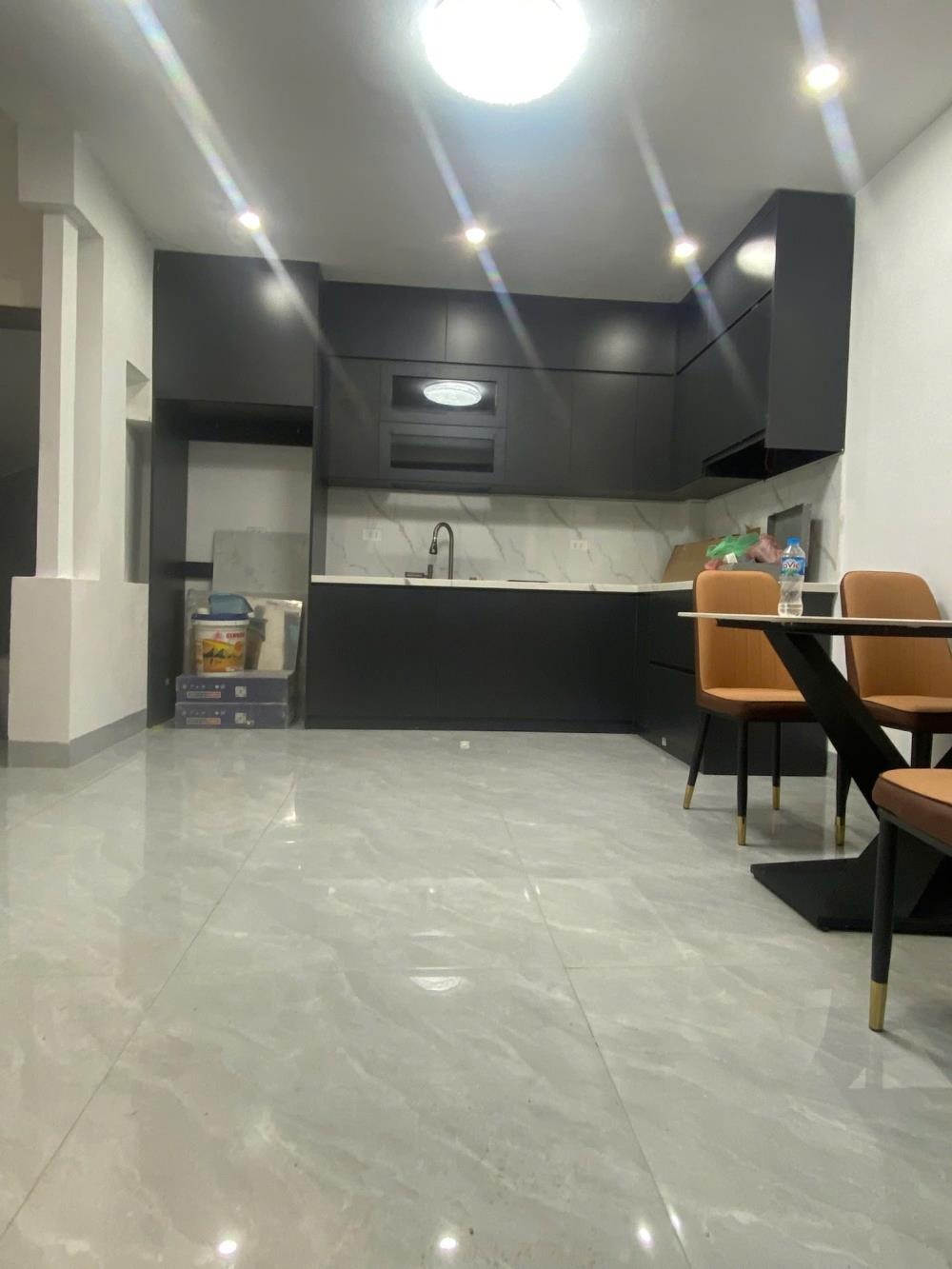 Yên Hòa 30m² 5 Tầng Mặt Tiền 4m - Giá 7.7 Tỷ - Cầu Giấy