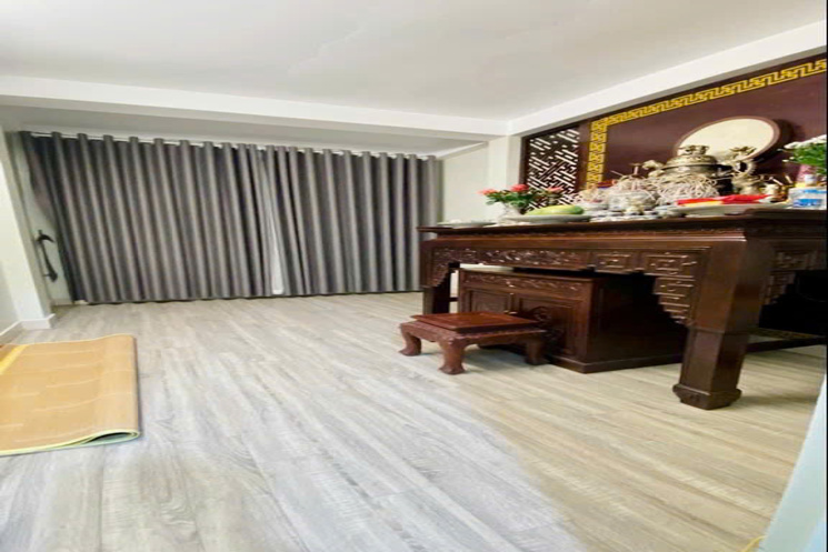 Nhà Tây Hồ Chính chủ 2 bác có tuổi muốn bán nhà mộc nguyên căn 32m, MT.3.6, 4 tầng, oto nhỏ đỗ cửa