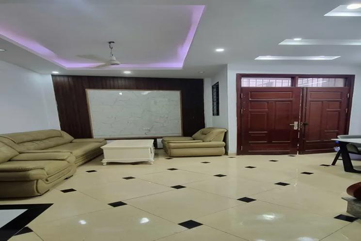 Bán nhà Lê Trọng Tấn 35mx5 tầng, nhà mới đẹp, ở ngay giá 5.5 tỷ