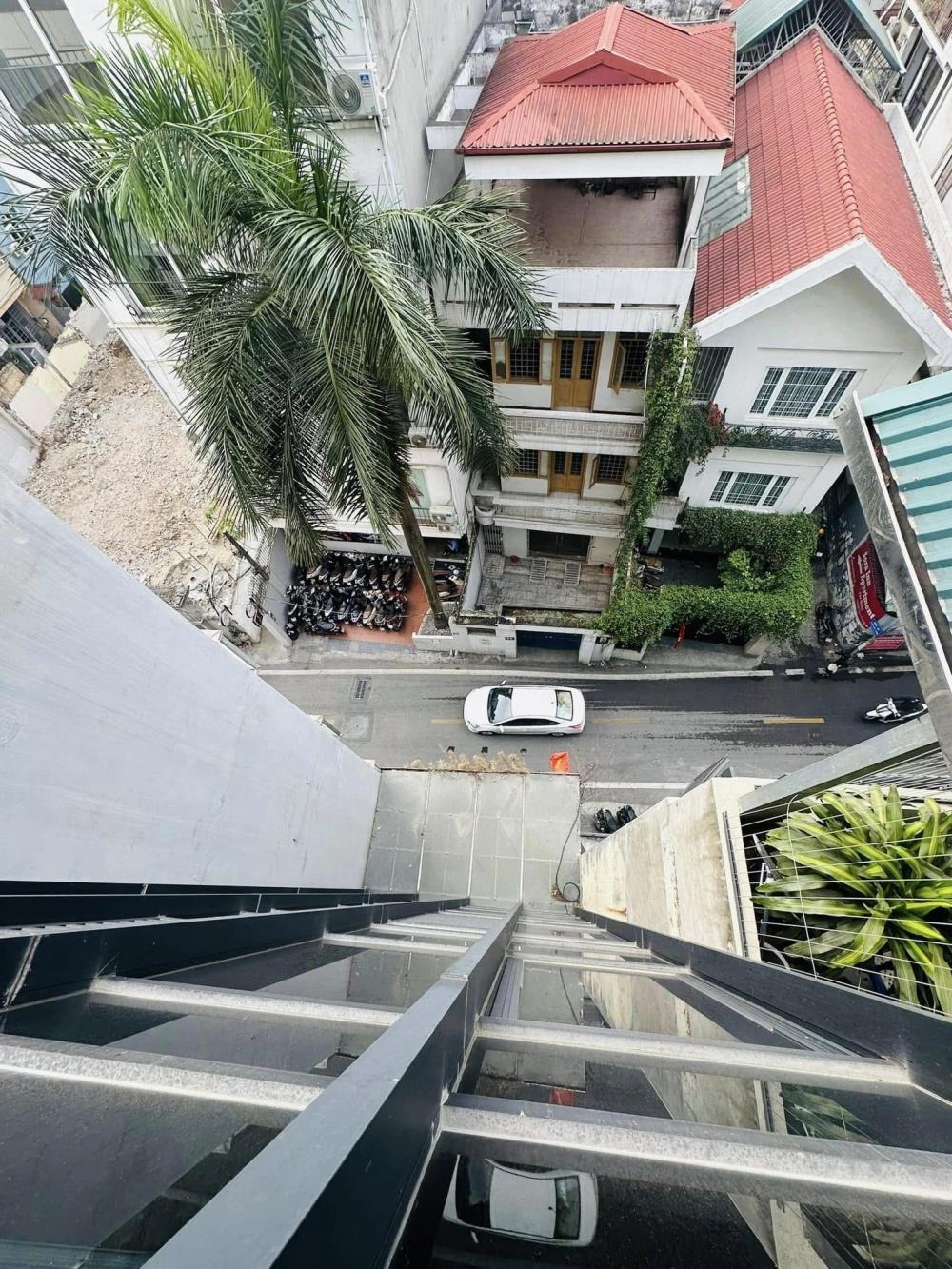 Bán nhà mặt phố Linh Lang, Ba Đình - 7 Tầng, Kinh Doanh Đỉnh Cao - 48.5 Tỷ