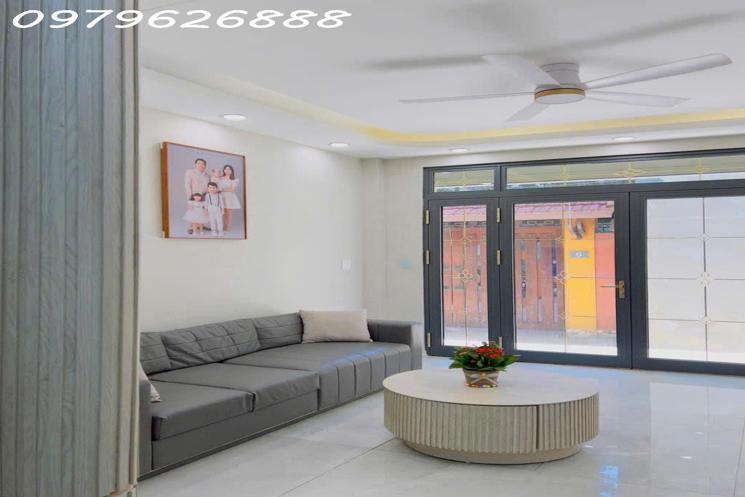 NHÀ ĐẸP HÀ ĐÔNG Ở NGAY. ĐƯỜNG THÔNG HÈ THOÁNG, CÁCH ĐƯỜNG LỚN 10M
30x5T